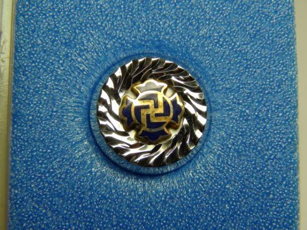 �󏭁I�@���ю����@ �w�����́x�o�b�W�@�P�[�X�t��